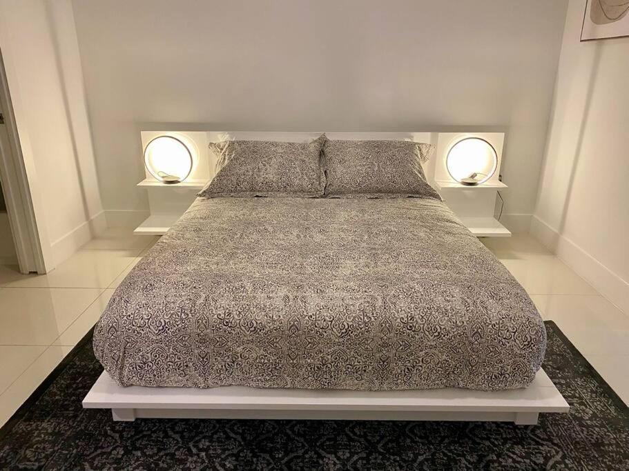 Across The Ocean Few Steps To Beach Contemporary Three Bedroom Townhouse Pompano Beach Buitenkant foto