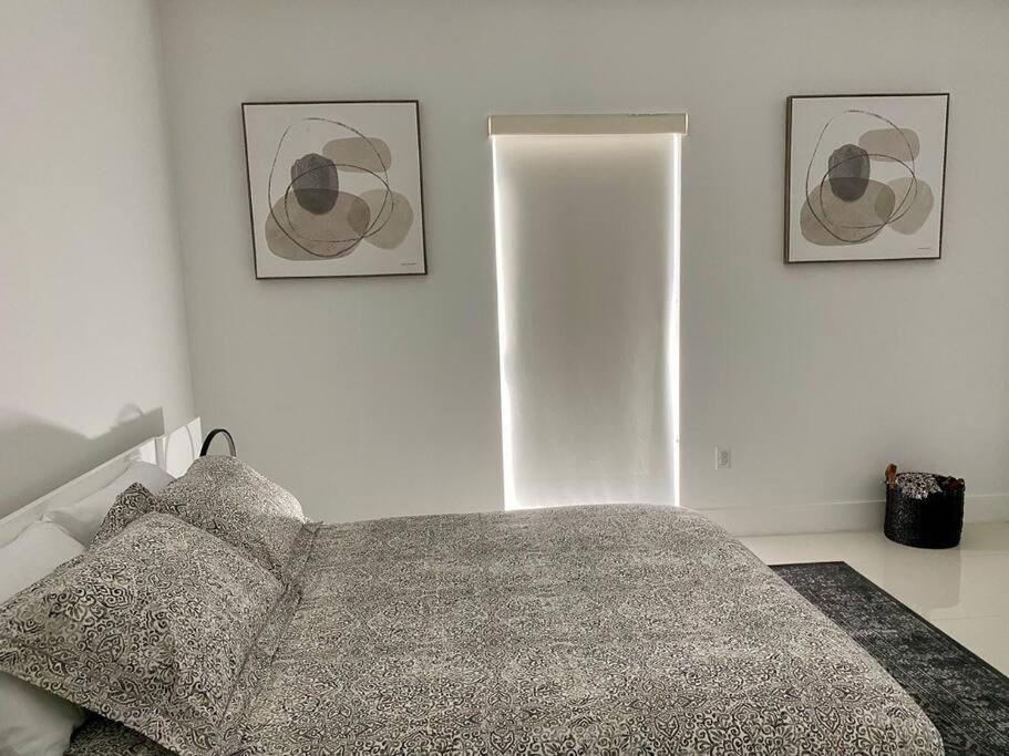Across The Ocean Few Steps To Beach Contemporary Three Bedroom Townhouse Pompano Beach Buitenkant foto